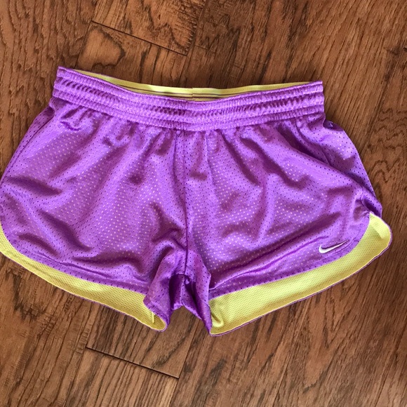 Nike Reversible Shorts - Picture 5 of 7